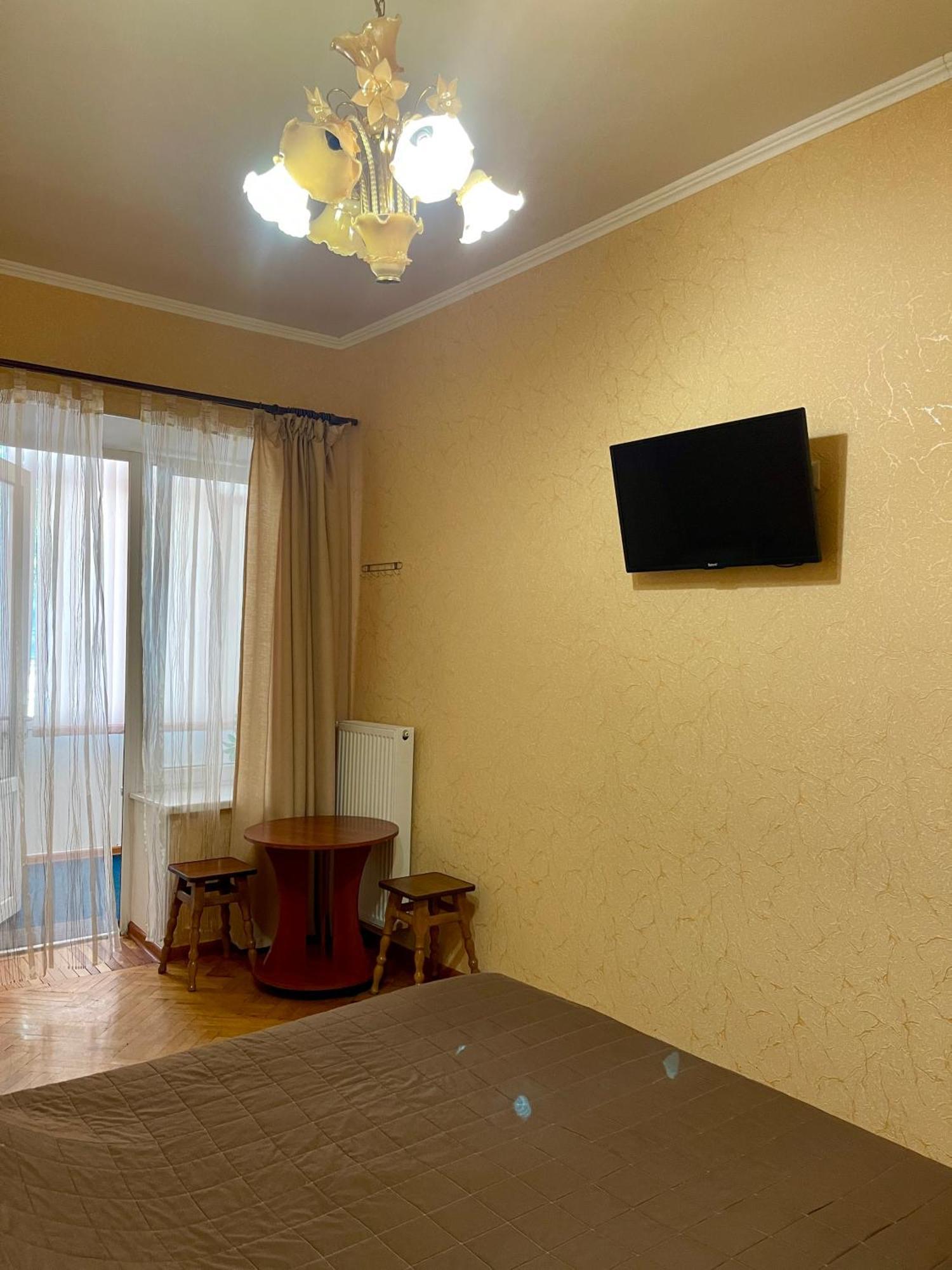 אודסה Затишні Номери В Самому Центрі Одеси מראה חיצוני תמונה